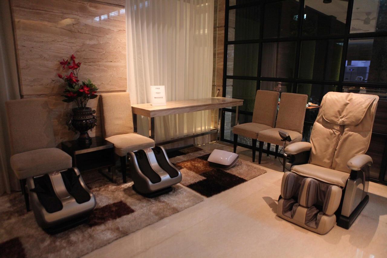 Palmy Exclusive Hotel Tanjung Redep Exterior photo